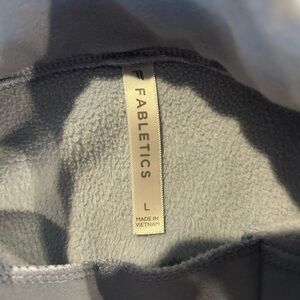 Fabletics‎ Women's Size L Zaylee Funnel Neck Tunic Sweatshirt Light Blue Heather